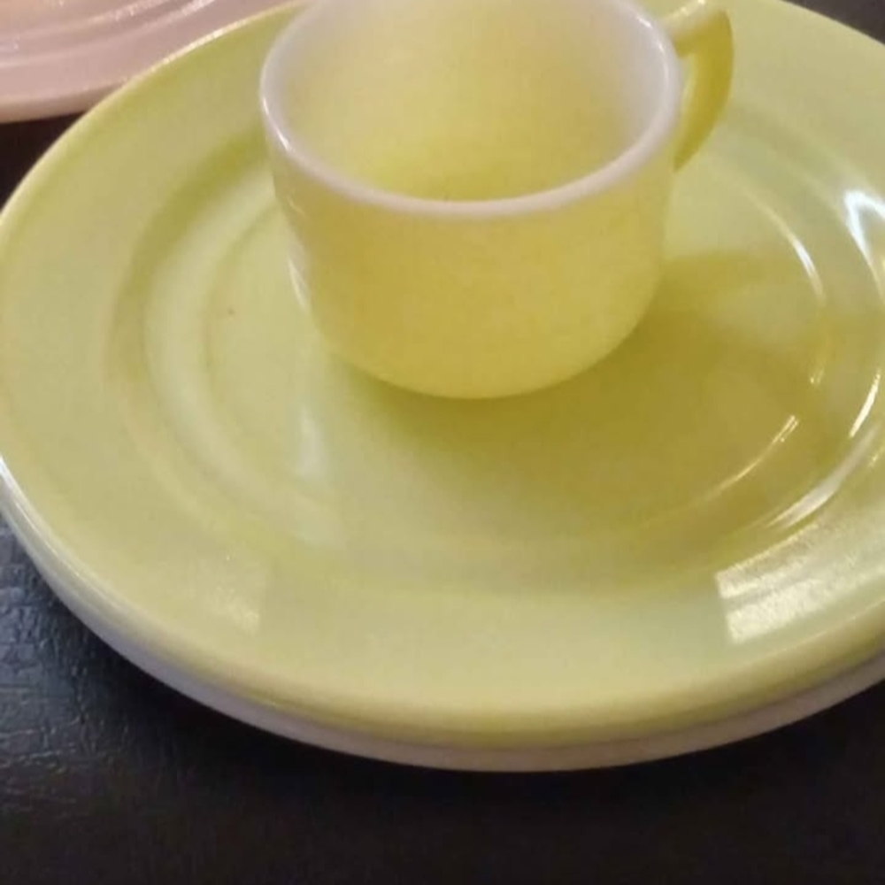 Yellow Dinnerware Set